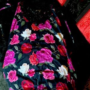 Beautiful beach bunniy cover up sz med